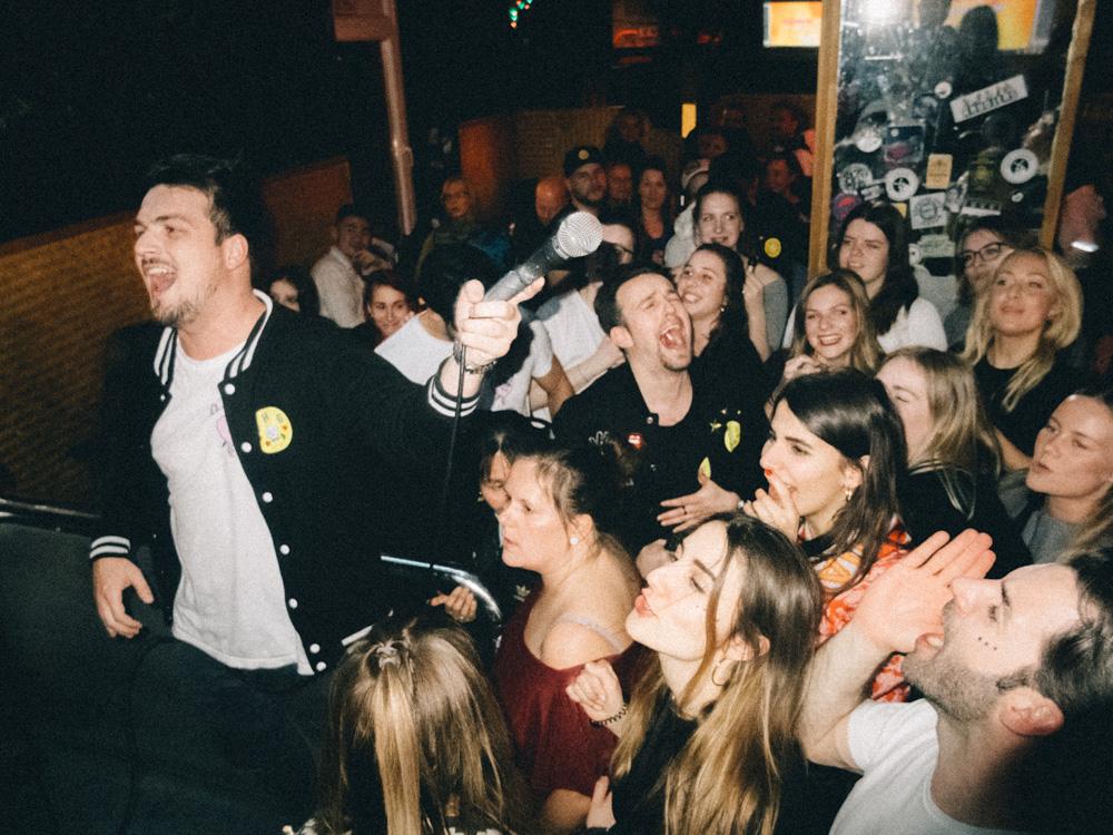 KaraokeBars in Hamburg Hier könnt ihr die Bühne rocken