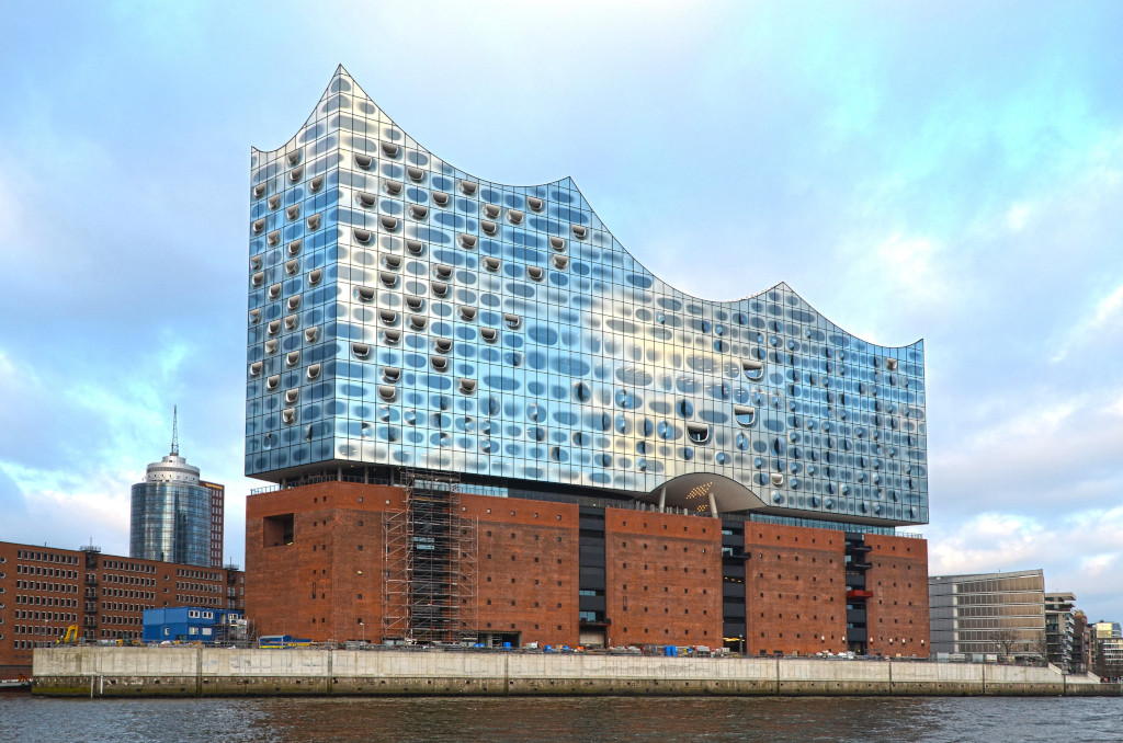 Elbphilharmonie. Kinderfreundliche Hotels in Hamburg.