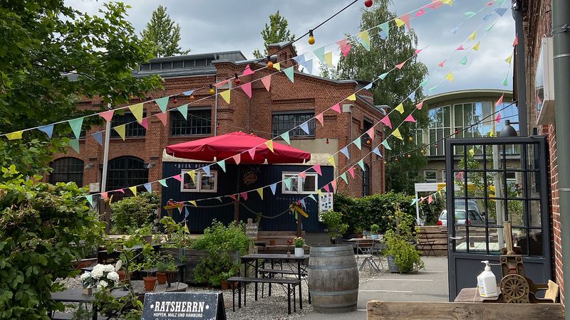 Biergarten im LüttLiv