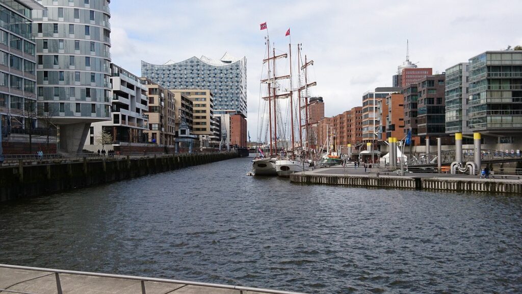 Restaurants in der HafenCity: Marco-Polo-Terrassen