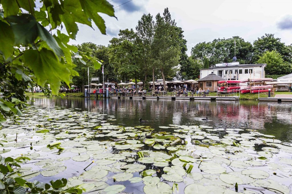 Zum Anleger Biergarten