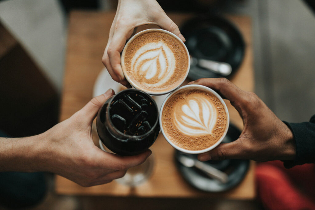 Frühstück in den Elbvororten. Kaffee und Getränk