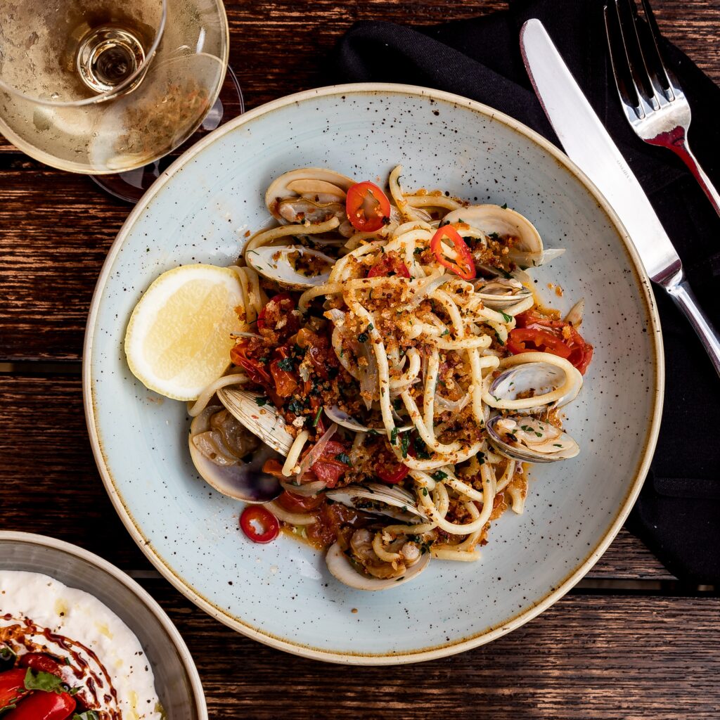 Italiener in Barmbek. Pasta mit Muscheln 