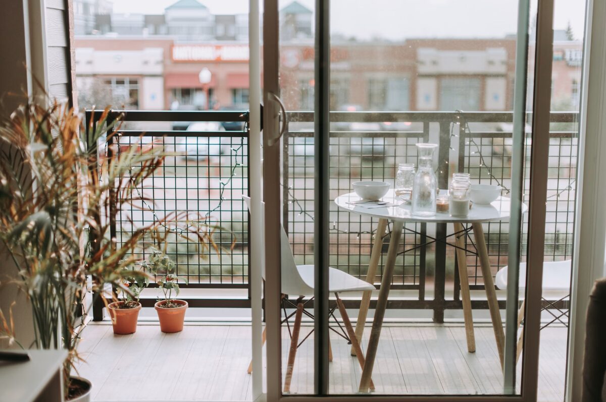 Balkon einrichten, Abbild eines Balkons