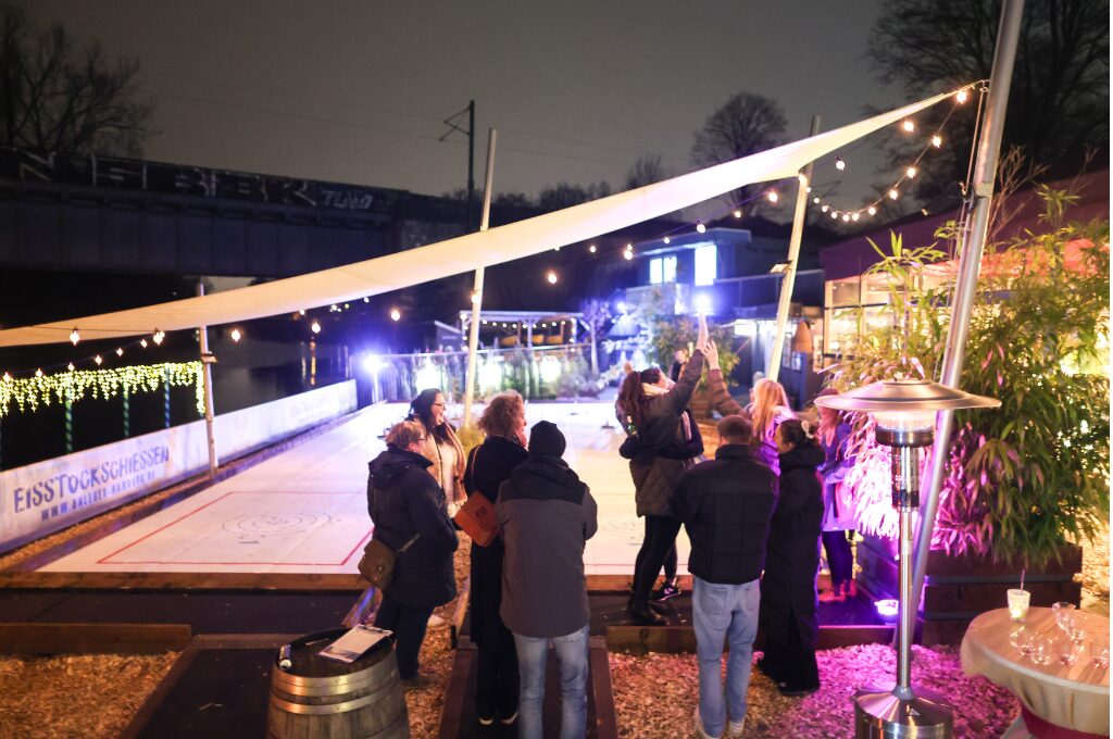 Weihnachtsfeier in Hamburg: Anleger Hamburg