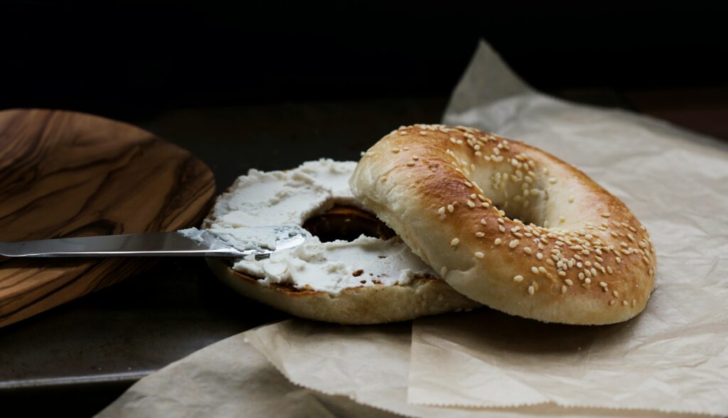 Bagel in Hamburg: Bagel mit Frischkäse