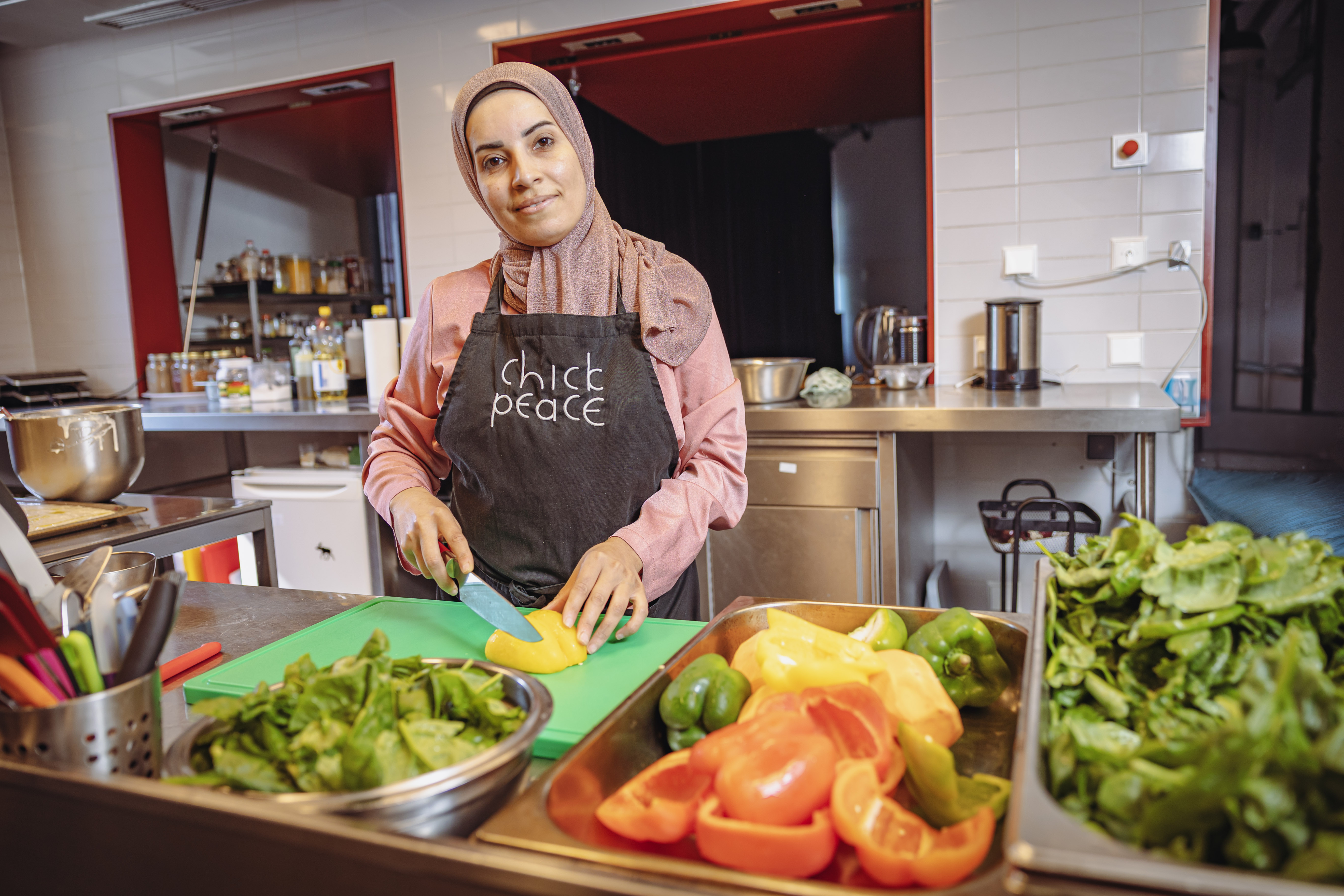 HASPA und MOPO suchen die "Bessermacher": Hier: K&ouml;chin Maisaa von Chick Peace.